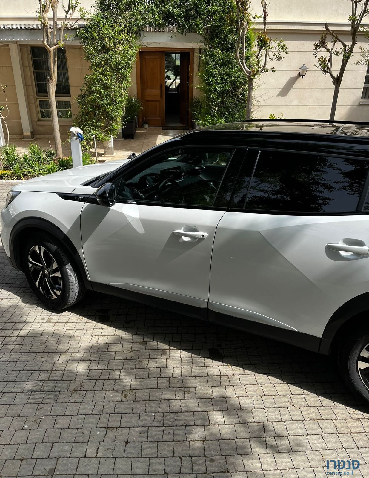 2023' Peugeot 2008 פיג'ו photo #2