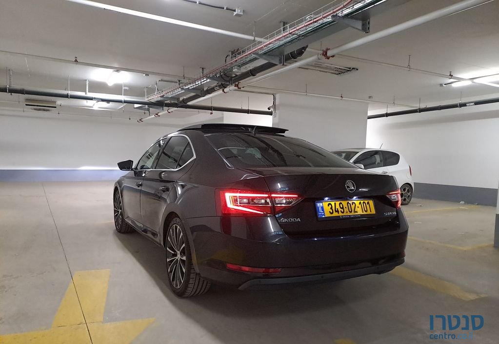 2017' Skoda Superb סקודה סופרב photo #1