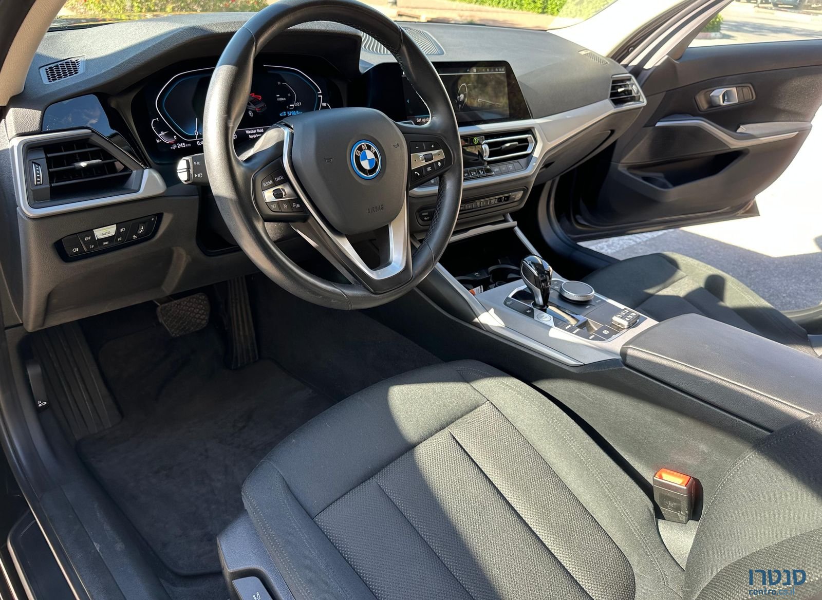 2022' BMW 3 Series ב מ וו סדרה 3 photo #3