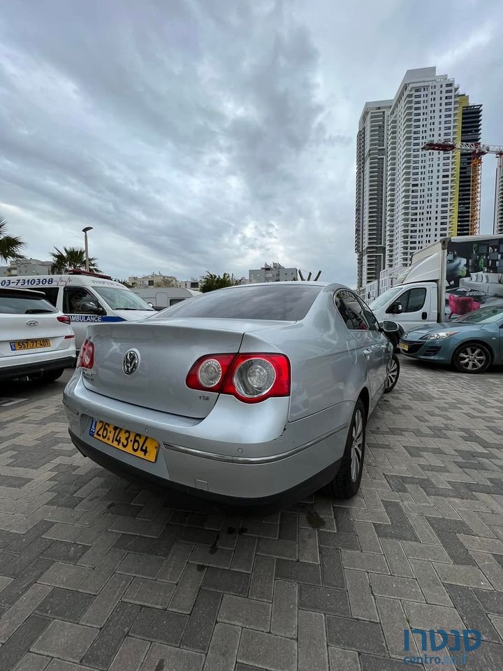 2008' Volkswagen Passat B6 photo #4