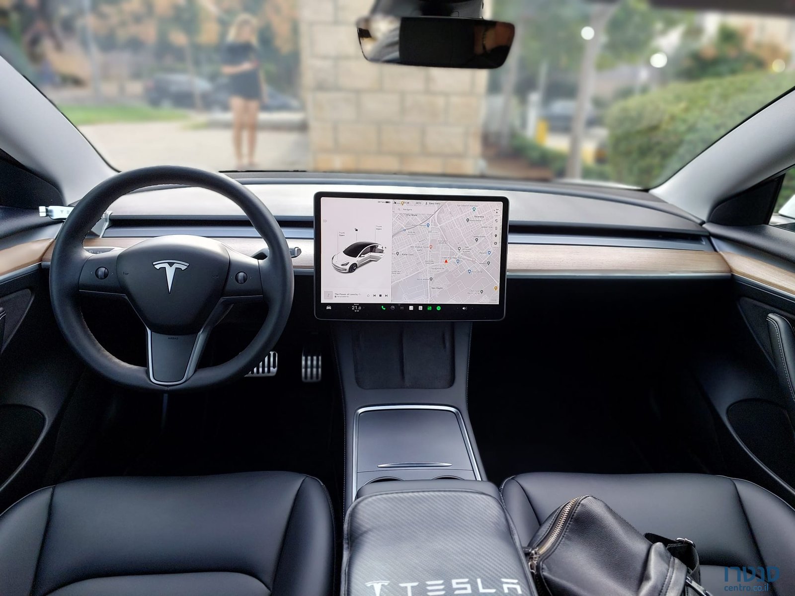 2022' Tesla photo #4