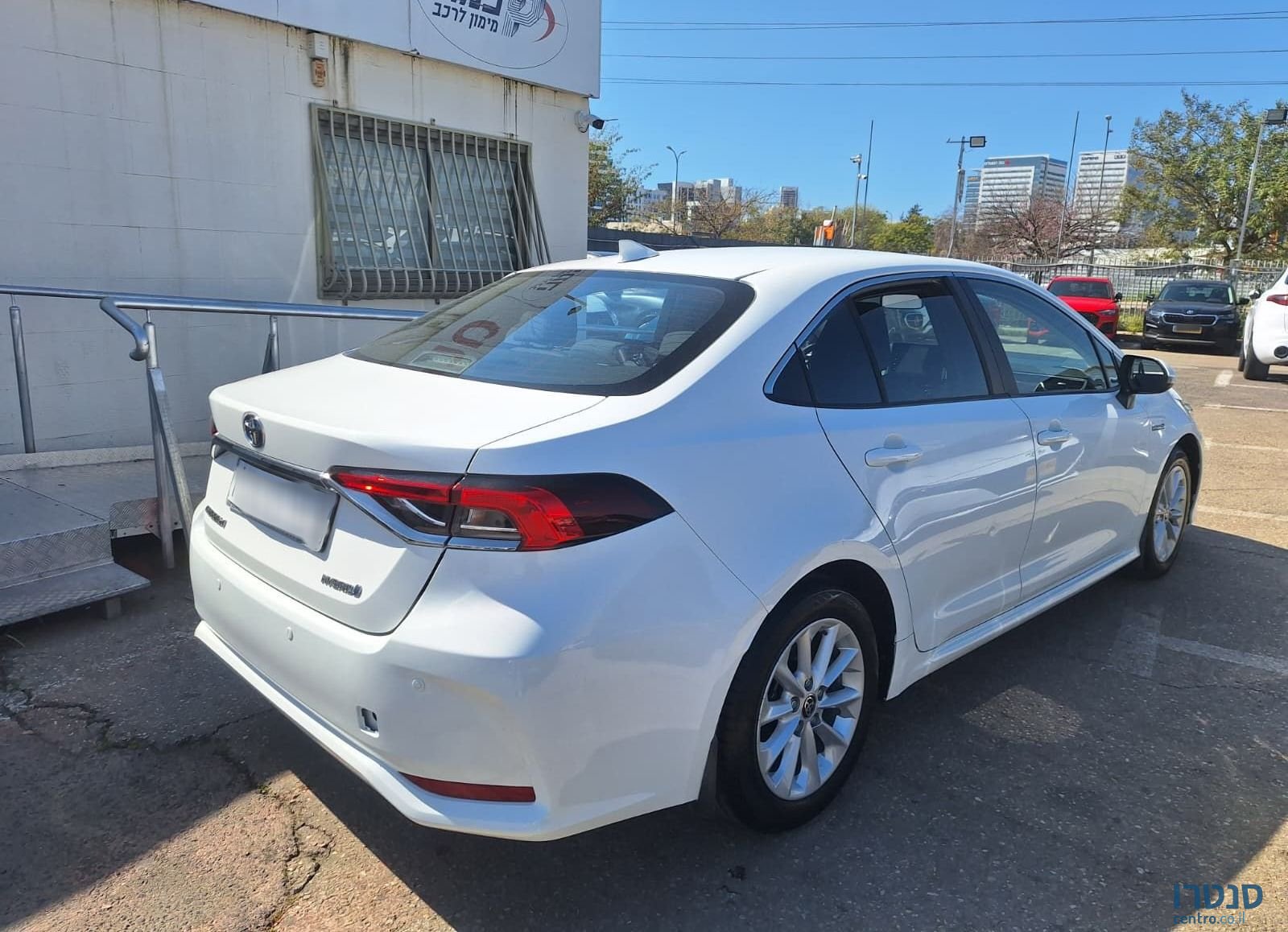 2022' Toyota Corolla טויוטה קורולה photo #2