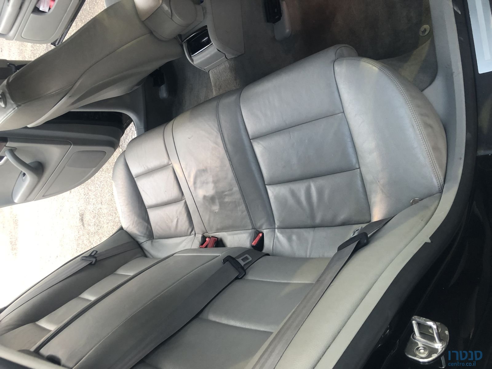 2009' Audi A4 photo #2