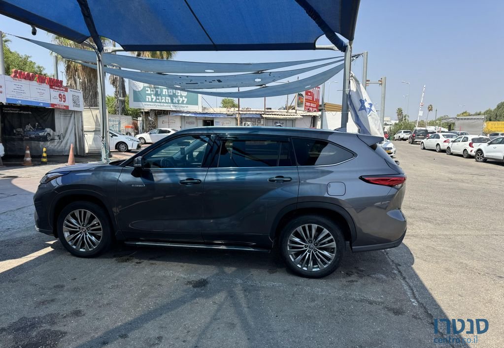 2021' Toyota Hilux טויוטה היילנדר photo #3