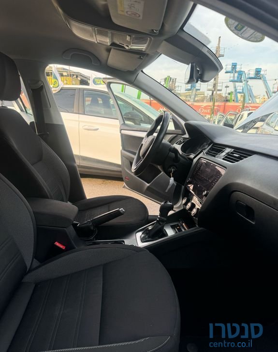 2019' Skoda Octavia סקודה אוקטביה photo #5