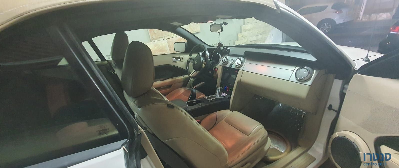 2009' Ford Mustang פורד מוסטנג photo #3