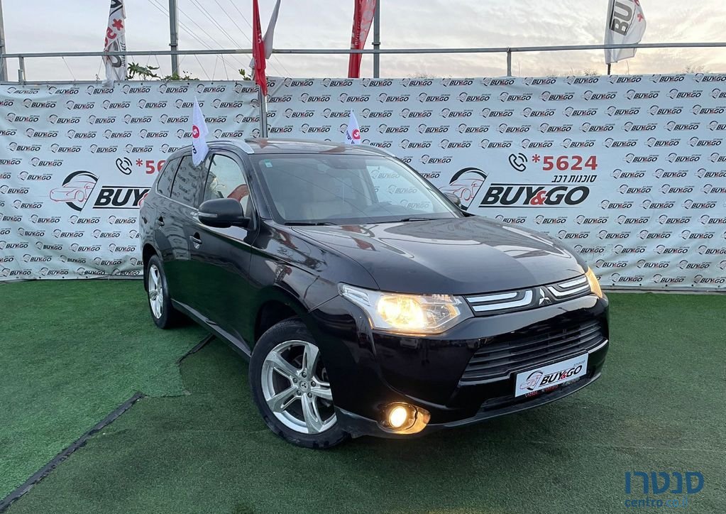 2013' Mitsubishi Outlander מיצובישי אאוטלנדר photo #5