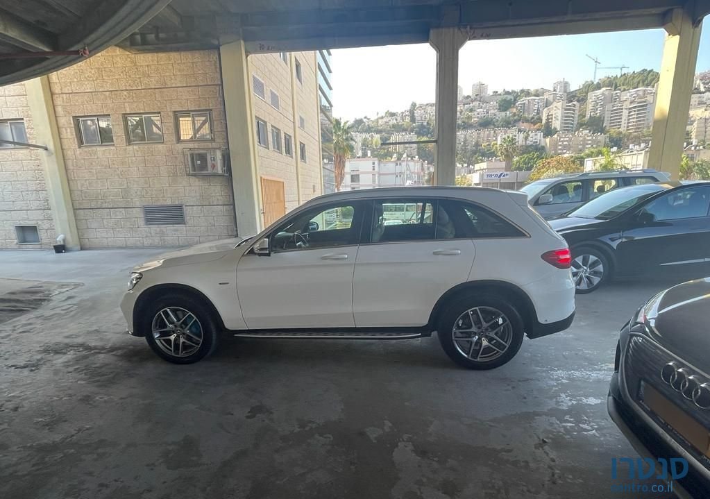 2018' Mercedes-Benz GLC מרצדס photo #5