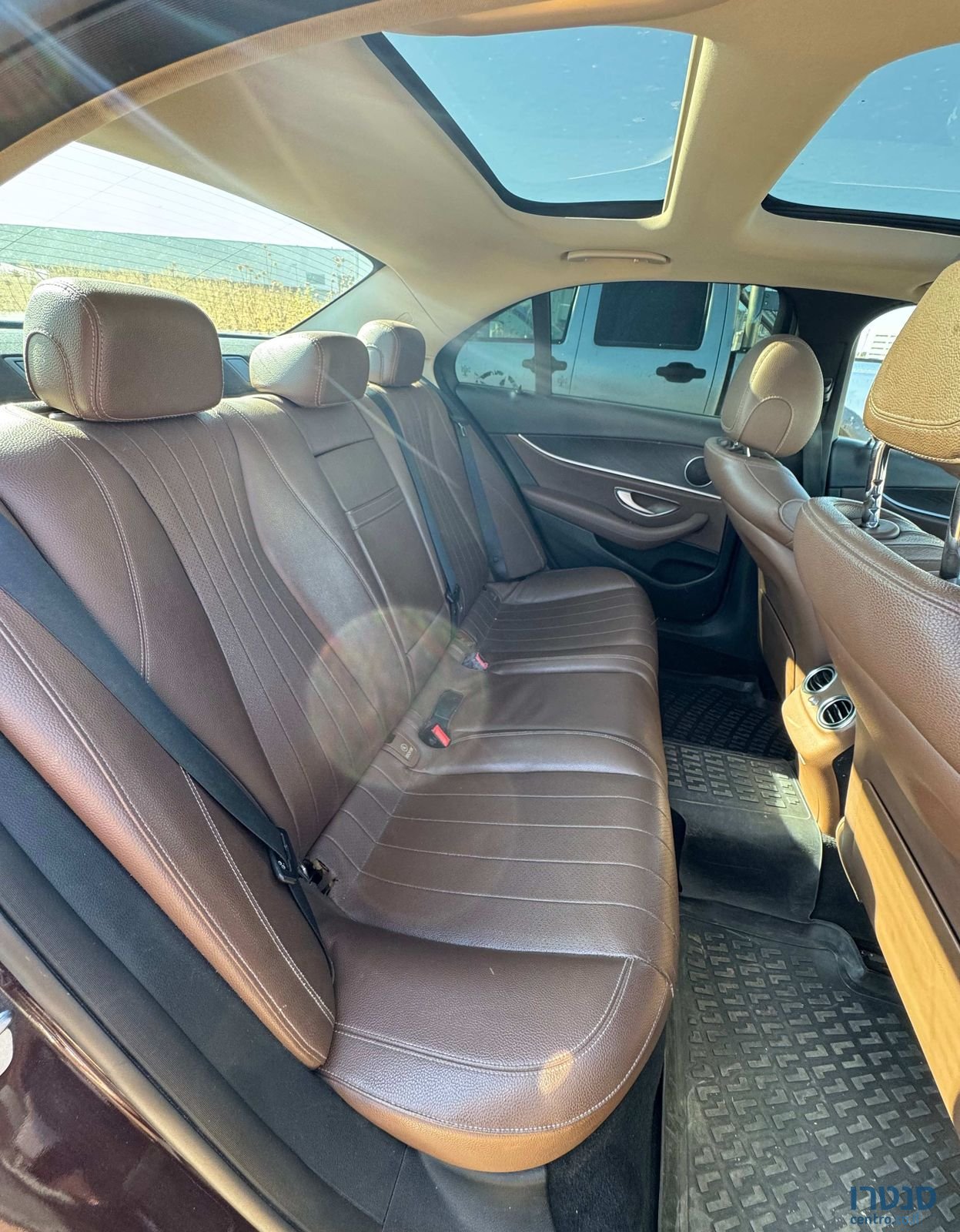 2021' Mercedes-Benz E-Class מרצדס-בנץ photo #3