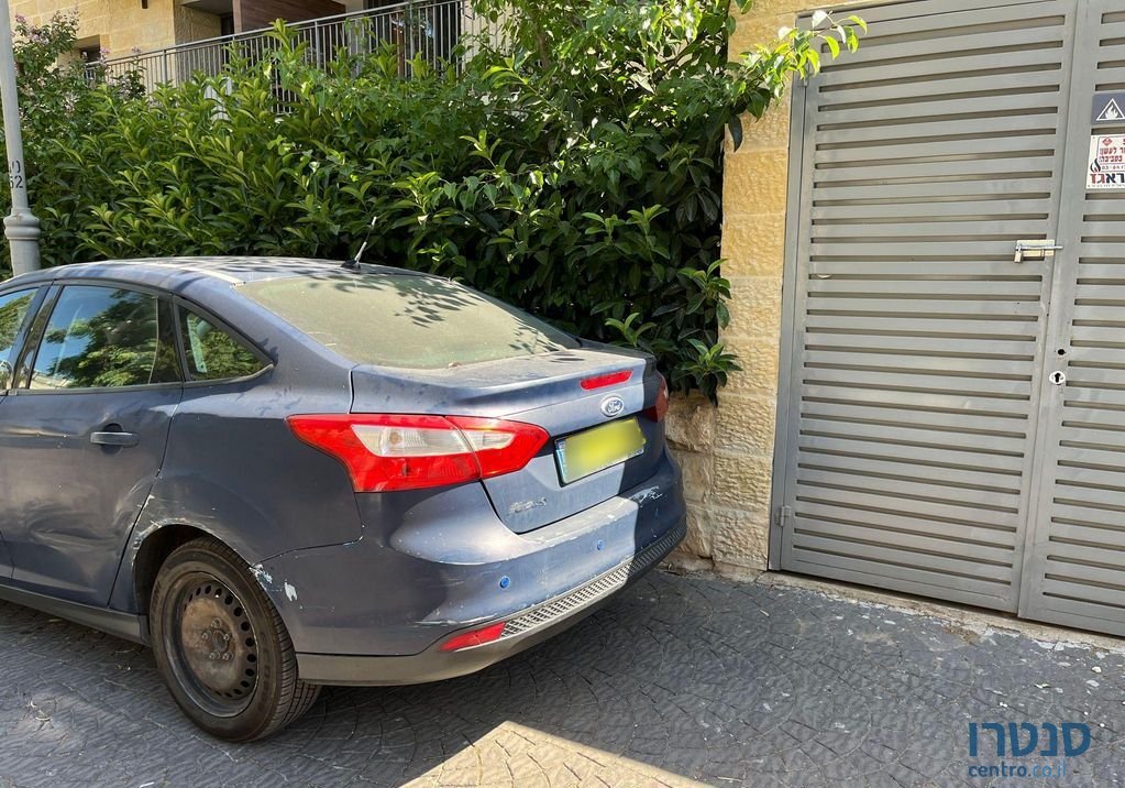 2012' Ford Focus פורד פוקוס photo #1