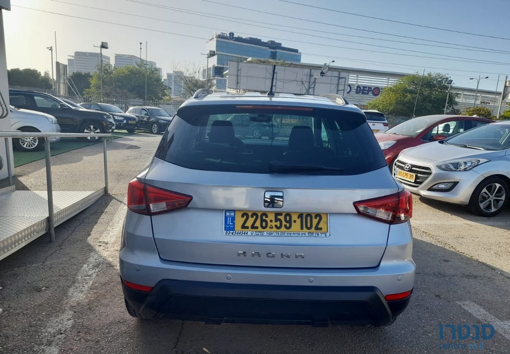 2020' SEAT Arona סיאט ארונה photo #3