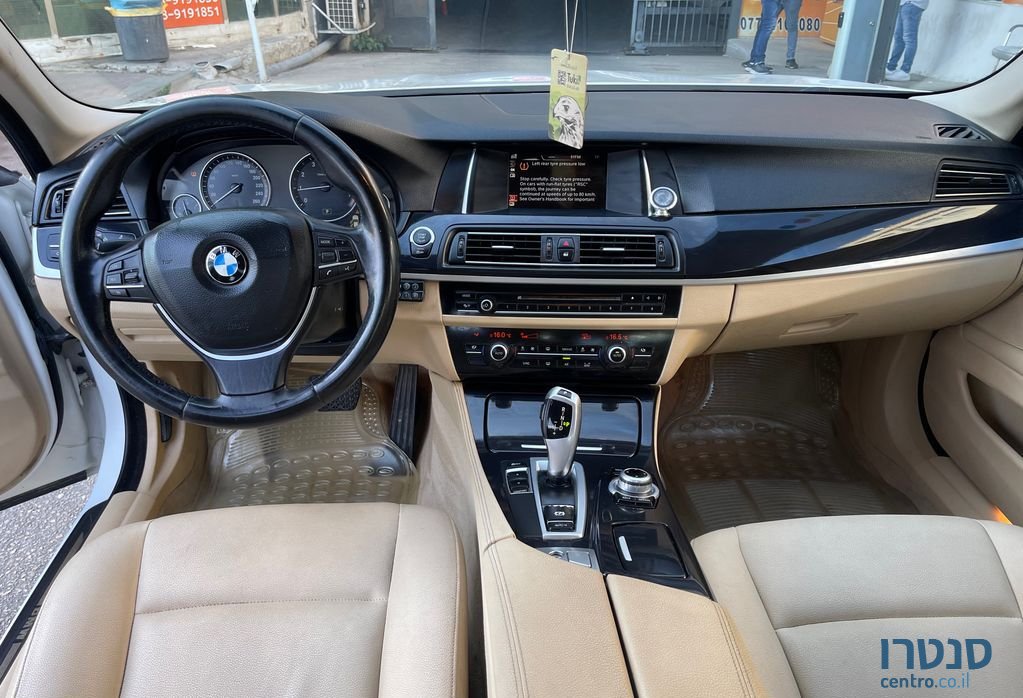 2017' BMW 5 Series ב.מ.וו סדרה 5 photo #6