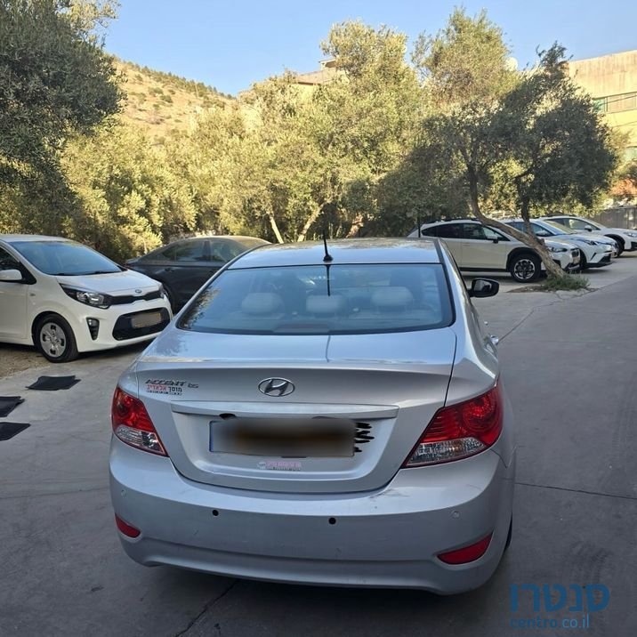 2016' Hyundai i25 יונדאי אקסנט photo #2