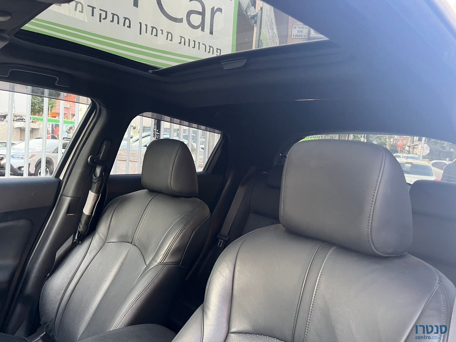 2019' Nissan Juke photo #2