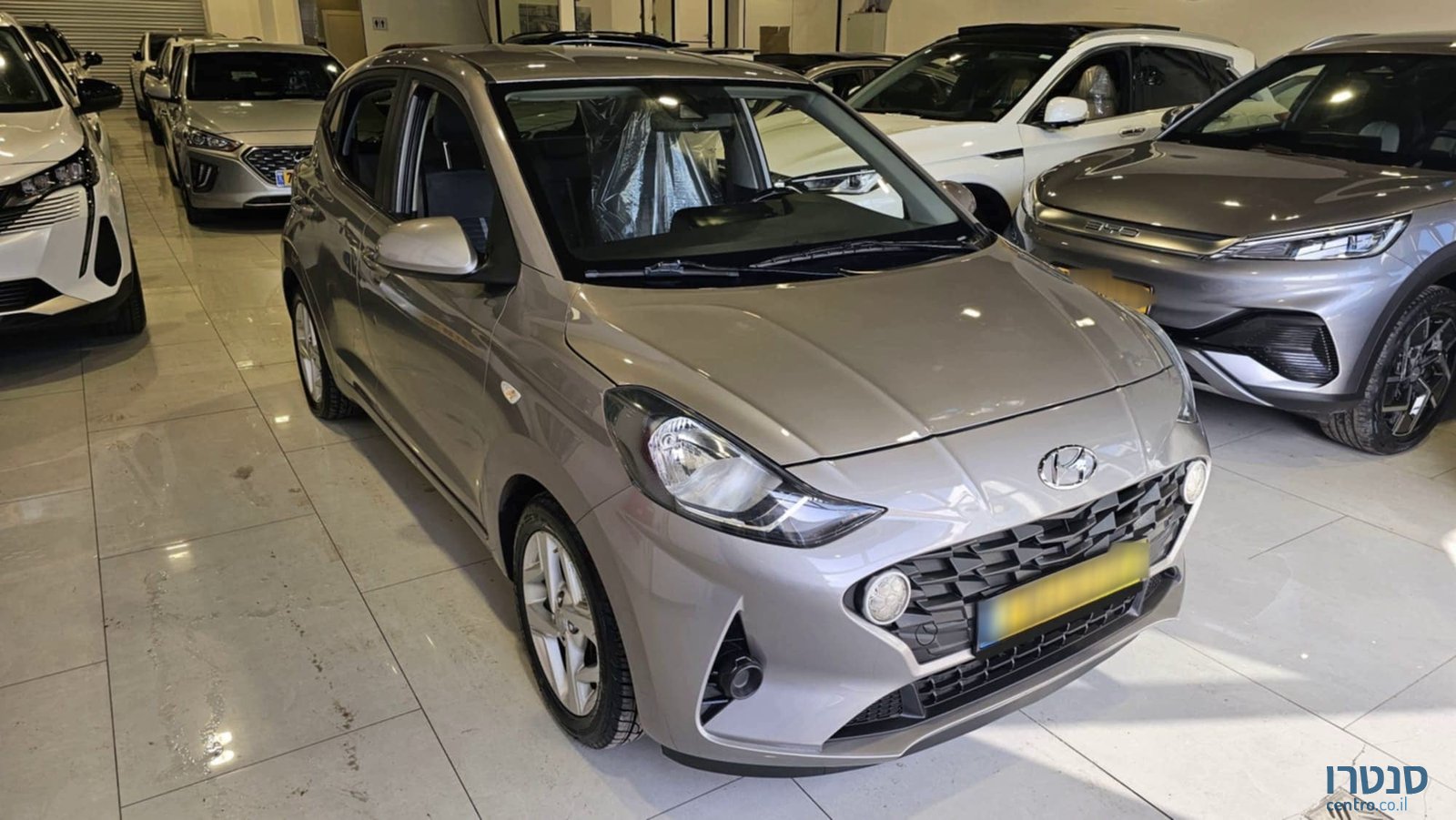 2022' Hyundai i10 photo #2