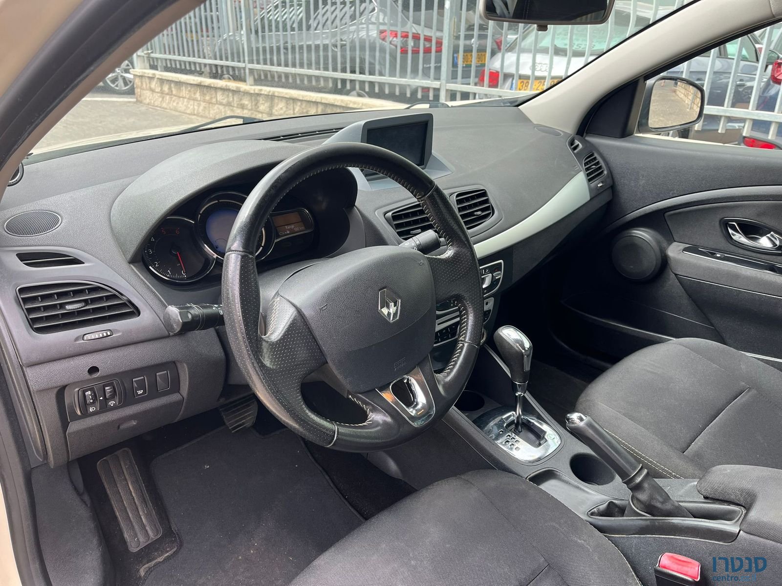2016' Renault Fluence photo #2