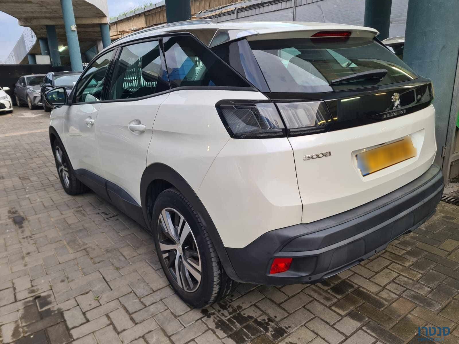 2022' Peugeot 3008 photo #4