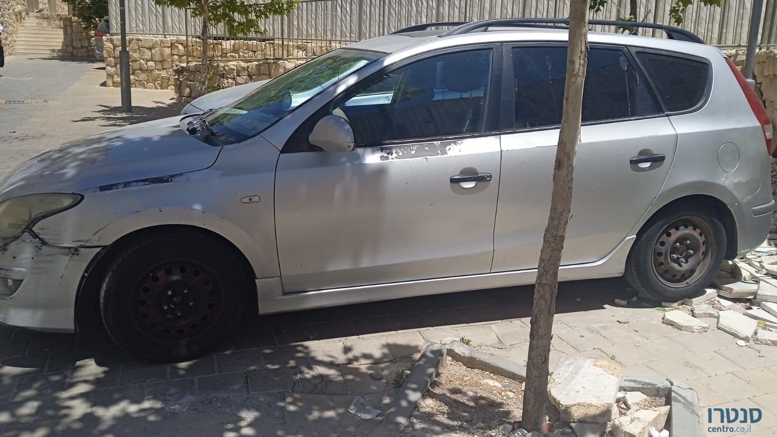 2011' Hyundai i30 יונדאי photo #3