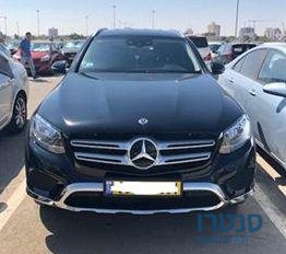 2018' Mercedes-Benz Glc מרצדס photo #1