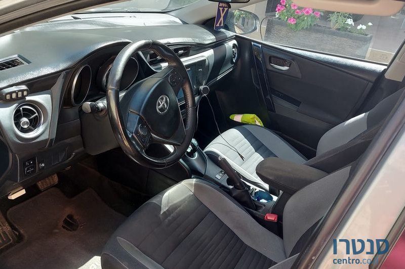 2016' Toyota Auris טויוטה אוריס photo #6