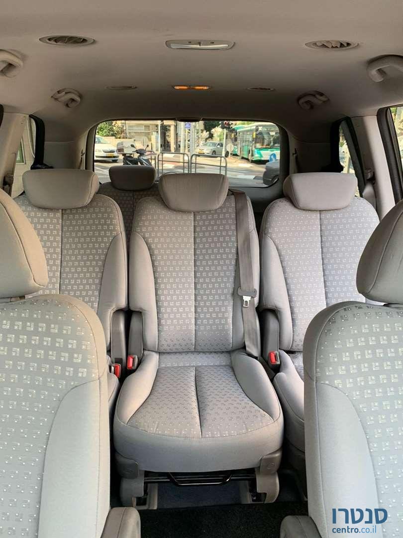 2008' Kia Carnival קיה קרניבל photo #3