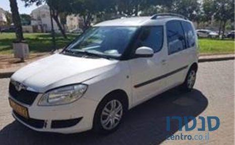2008' Skoda Roomster סקודה ראפיד photo #1