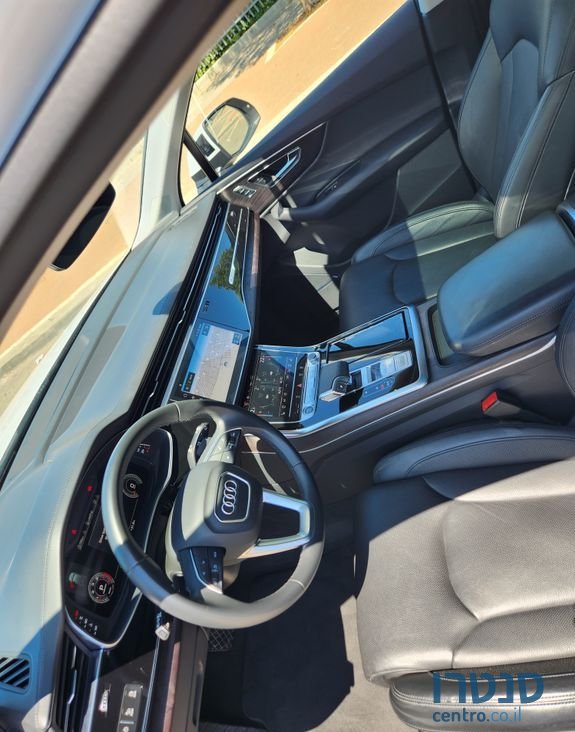 2021' Audi Q7 אאודי photo #6