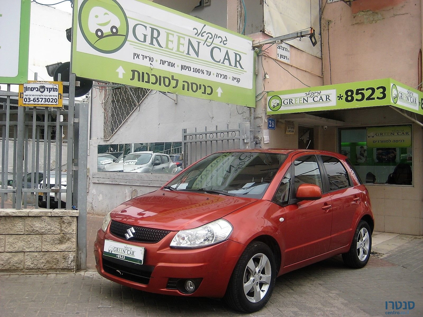 2009' Suzuki SX4 photo #2