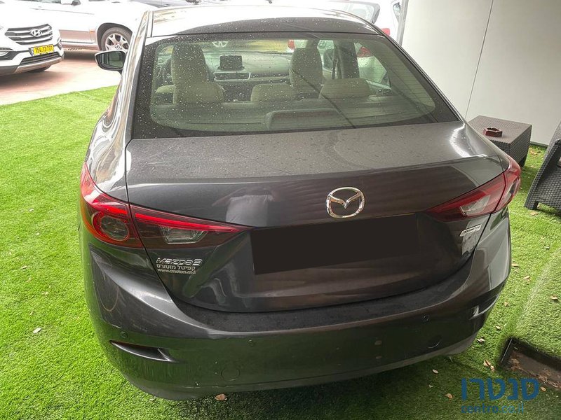 2017' Mazda 2 photo #3