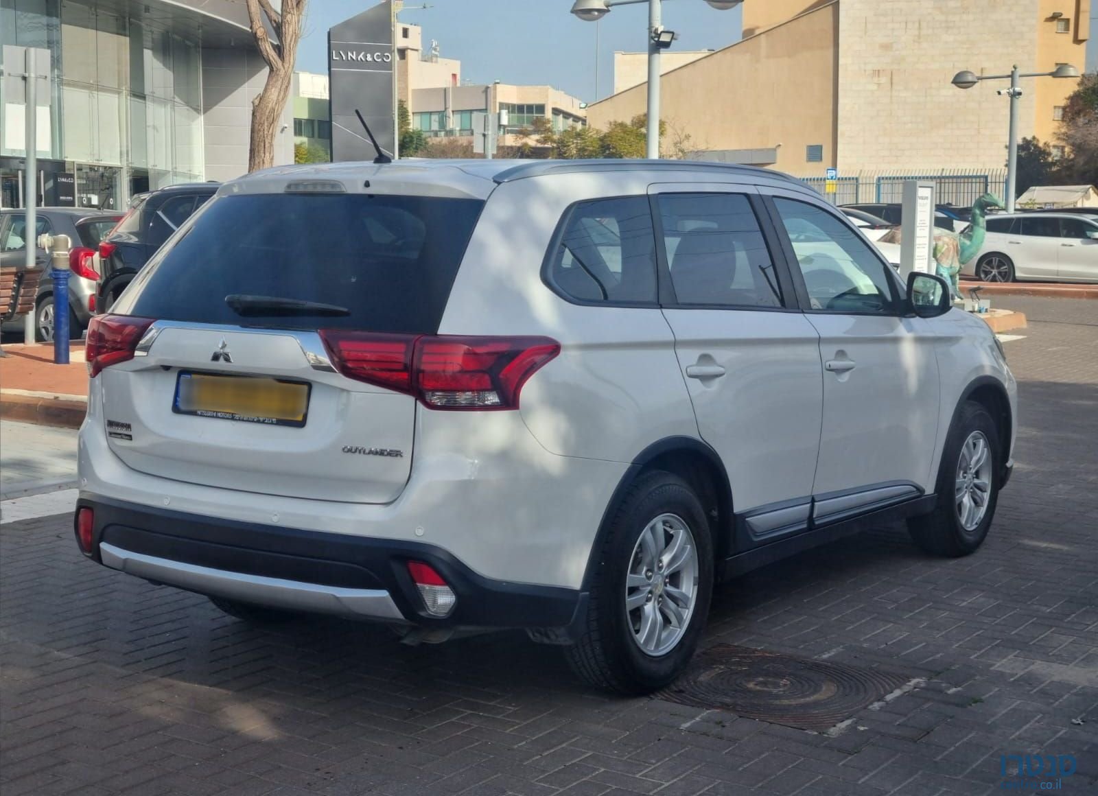 2015' Mitsubishi Outlander מיצובישי אאוטלנדר photo #4