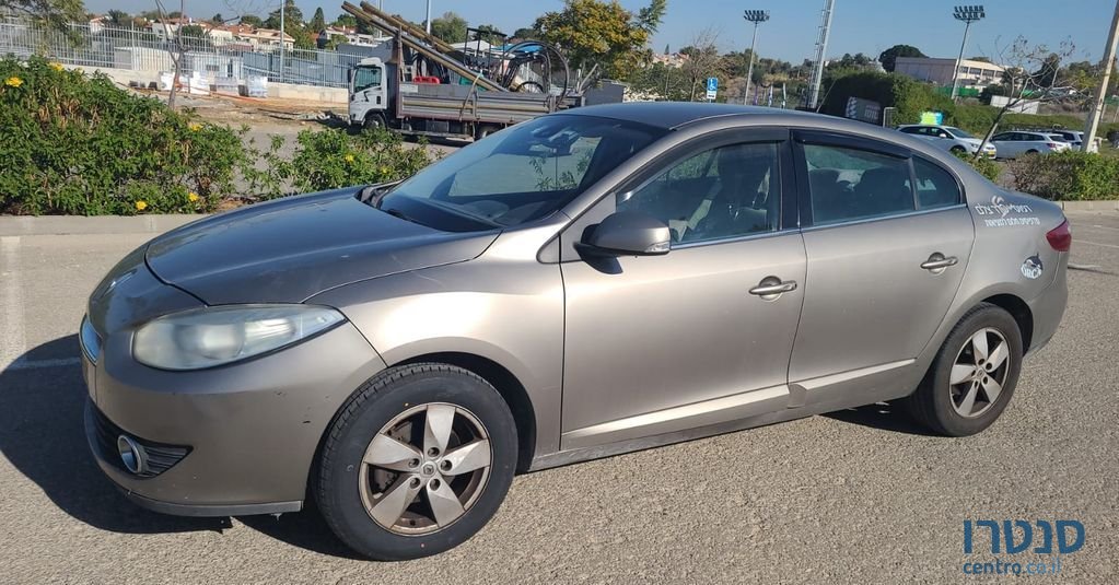 2011' Renault Fluence רנו פלואנס photo #1