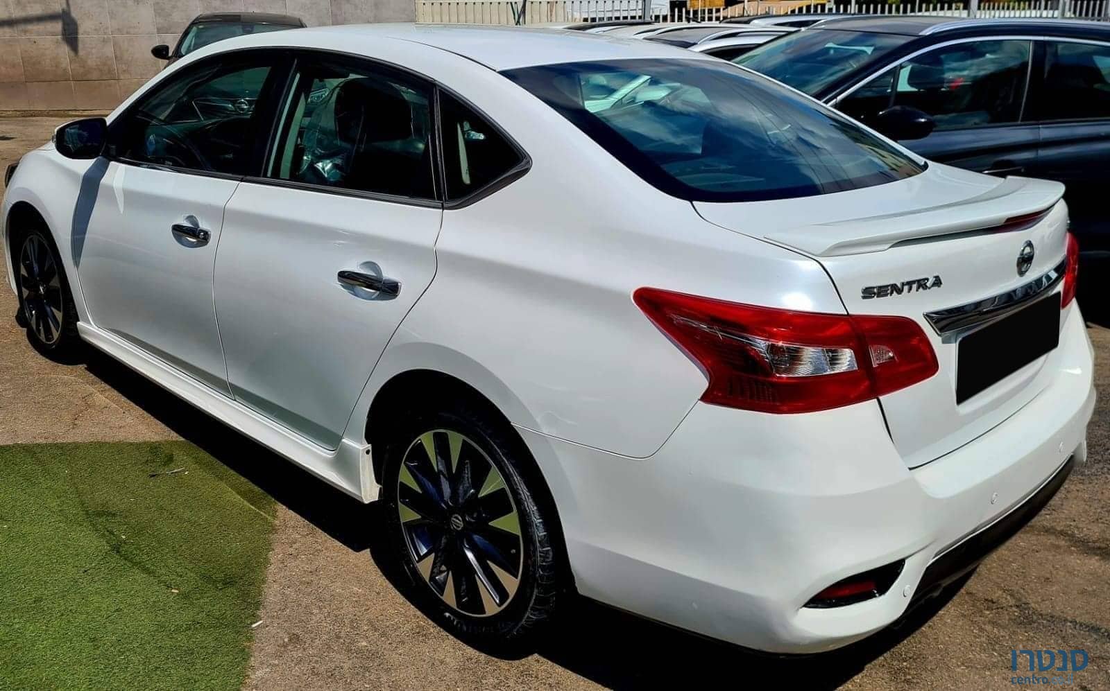 2019' Nissan Sentra photo #4