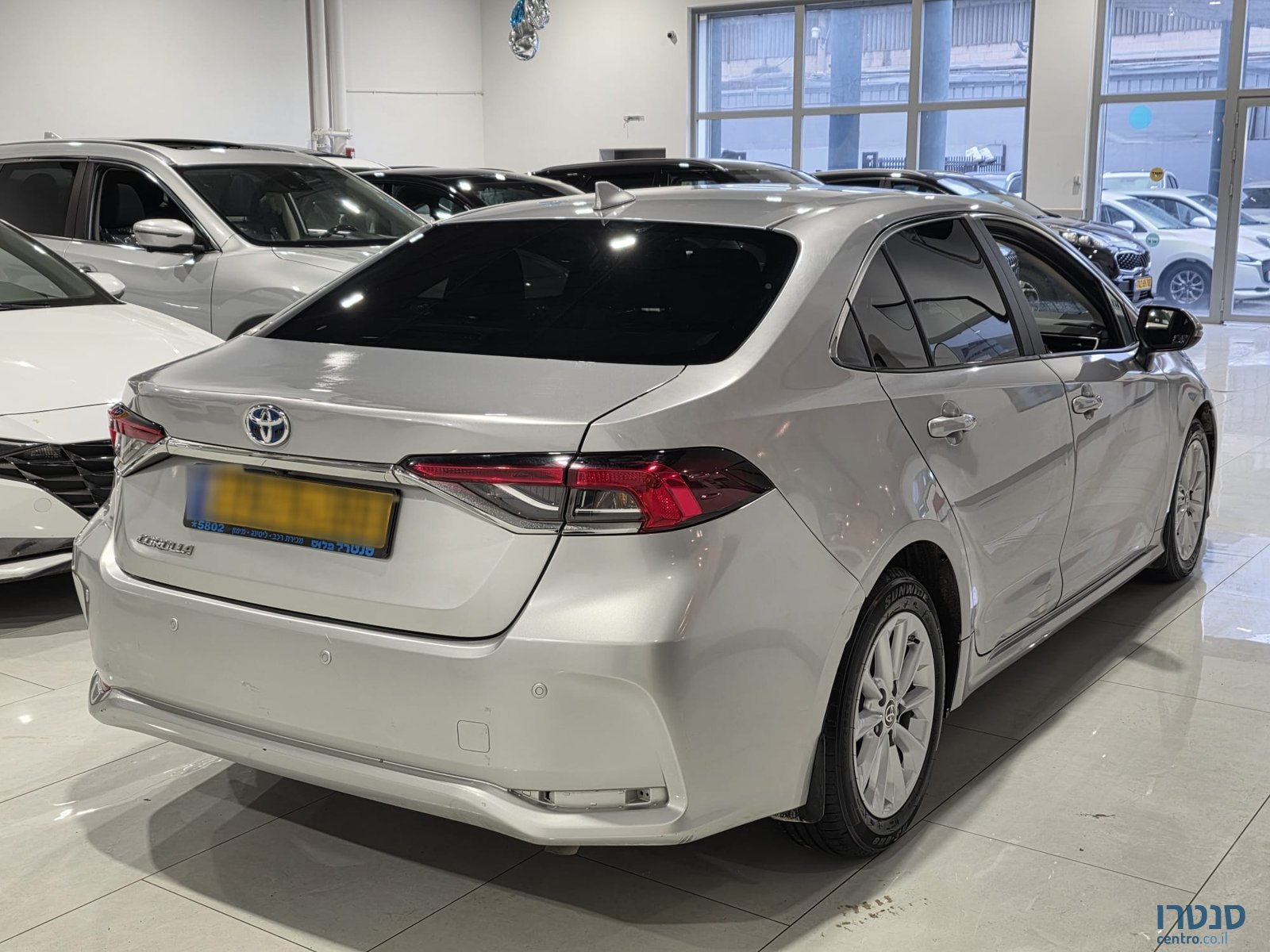 2019' Toyota Corolla photo #3