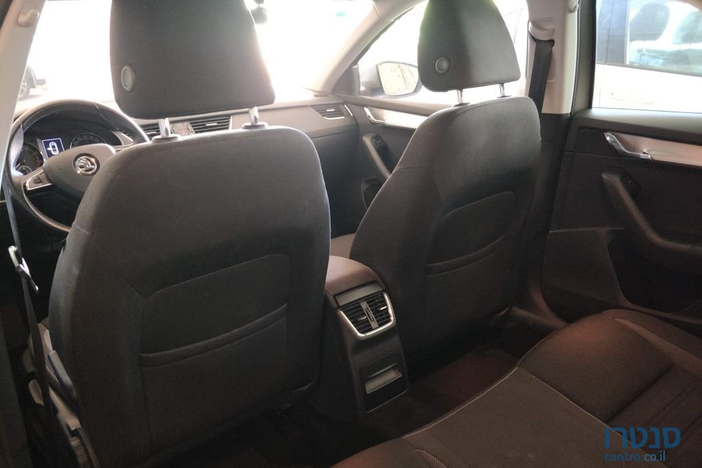2017' Skoda Octavia סקודה אוקטביה photo #4