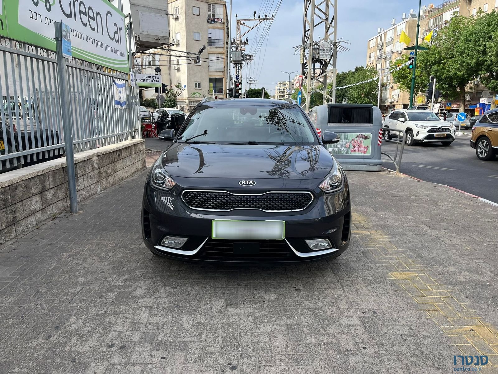 2018' Kia Niro photo #3