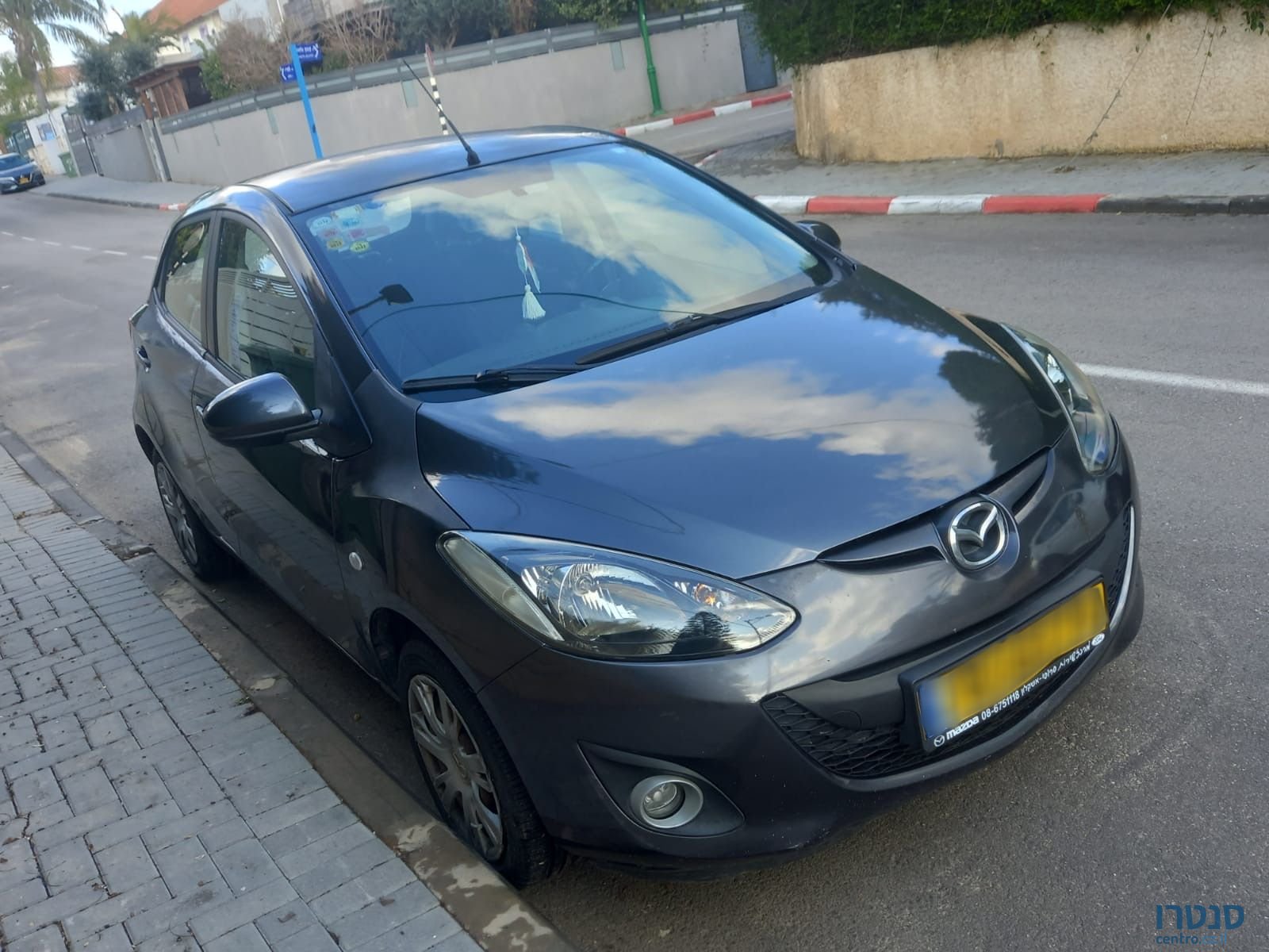 2013' Mazda 2 מאזדה photo #1