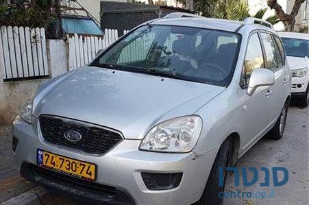 2011' Kia Carens קיה קארנס photo #4