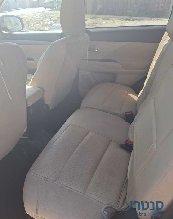 2018' Mitsubishi Outlander מיצובישי אאוטלנדר photo #6