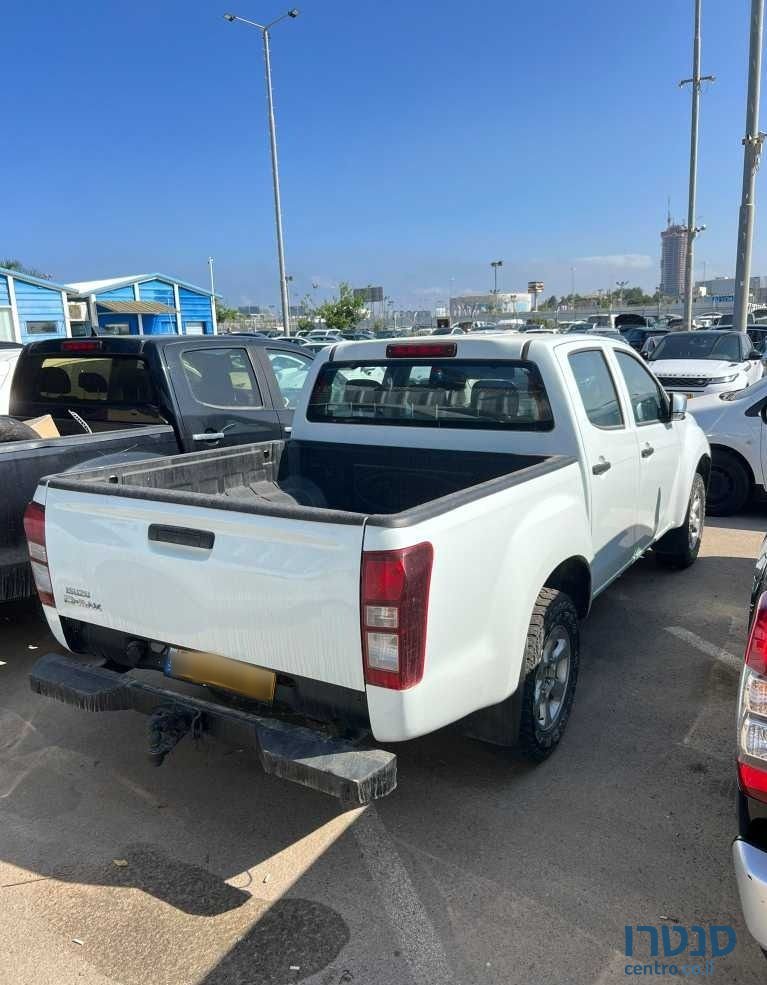 2019' Isuzu 4X4 D-Max איסוזו photo #2