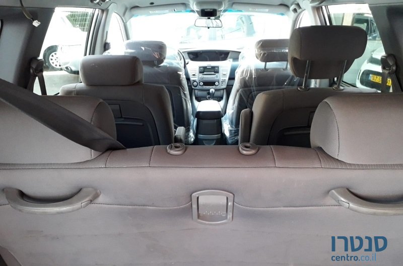 2015' SsangYong Rodius photo #4