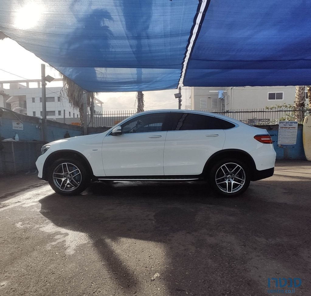 2017' Mercedes-Benz Glc-Class מרצדס photo #3