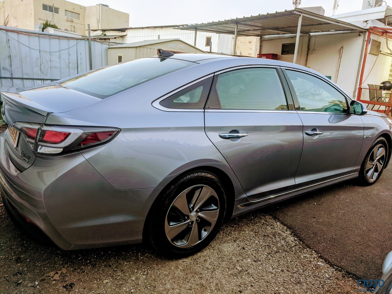 2017' Hyundai Sonata photo #3
