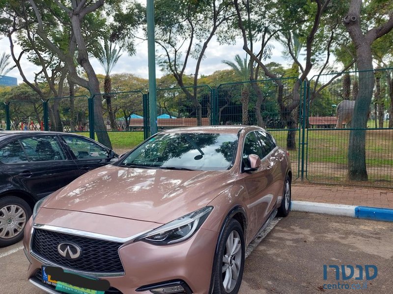 2018' Infiniti Q30 אינפיניטי photo #1