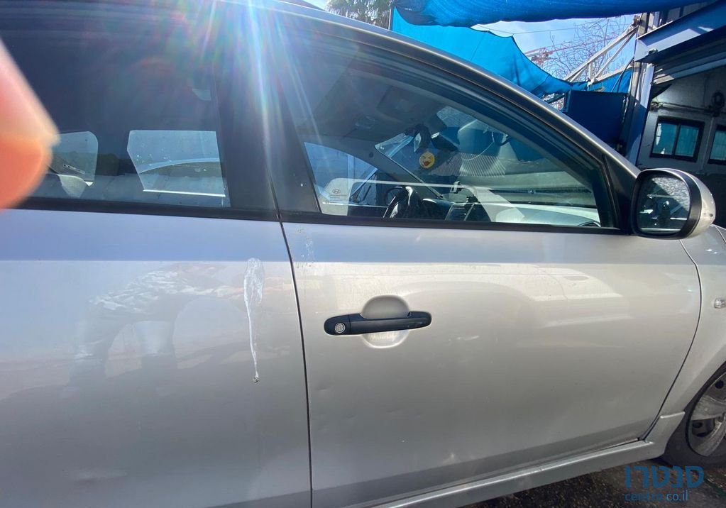 2011' Hyundai i30 יונדאי photo #4