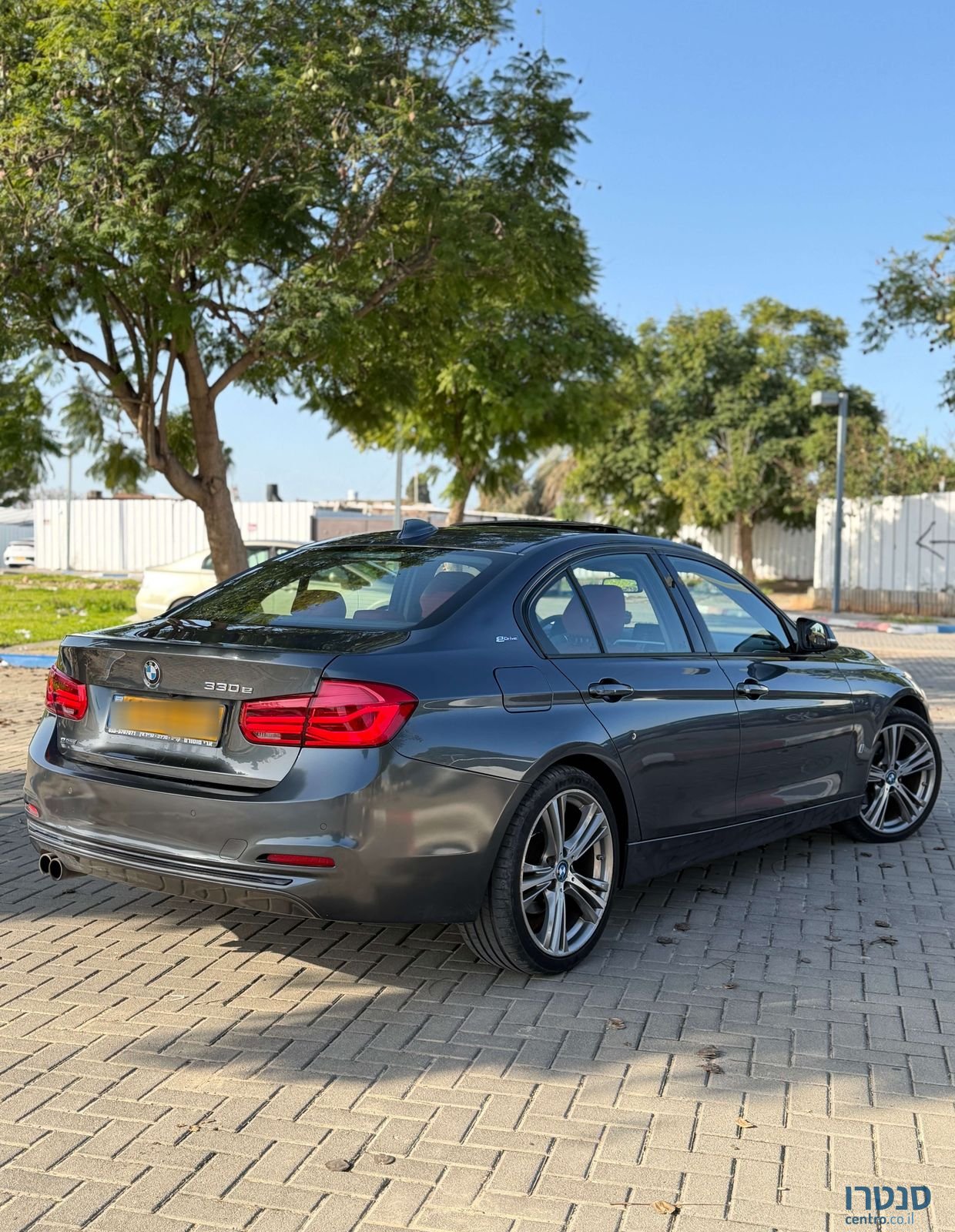 2017' BMW 3 Series ב מ וו סדרה 3 photo #6