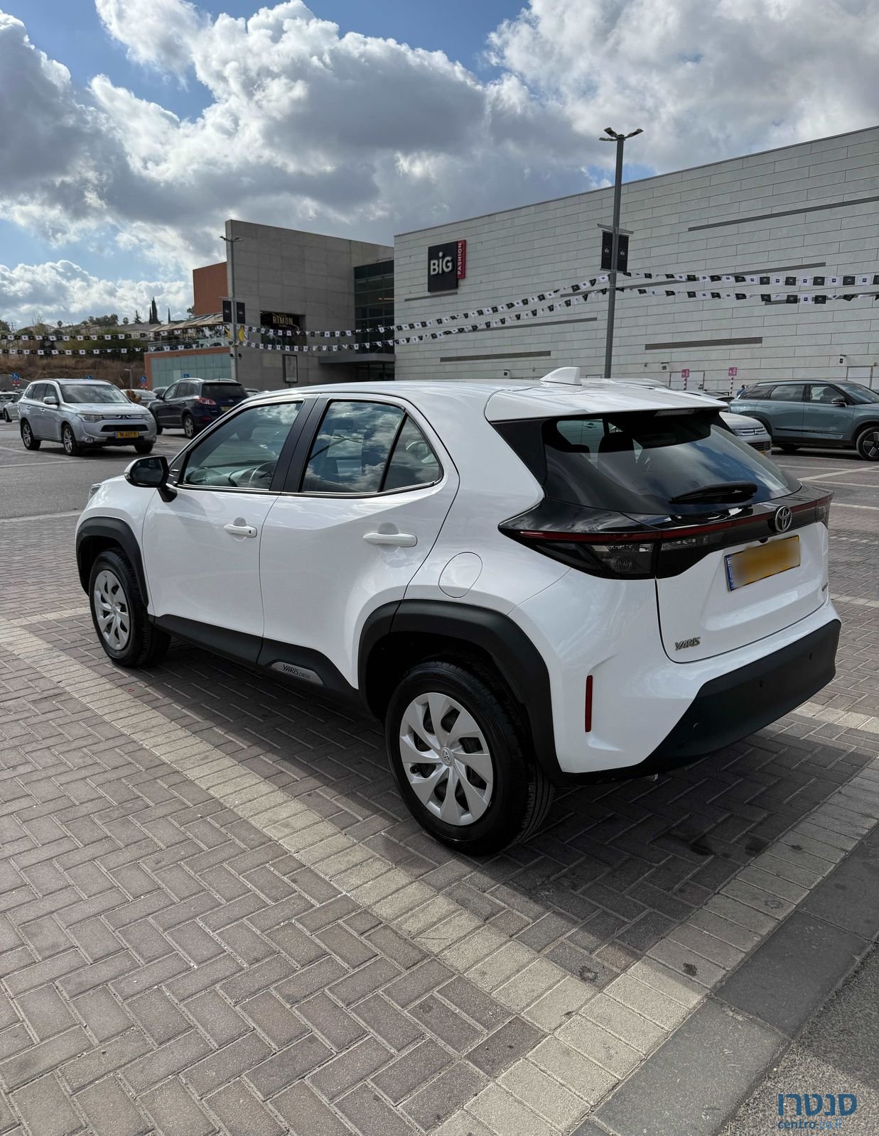 2024' Toyota Yaris Cross טויוטה יאריס קרוס photo #4