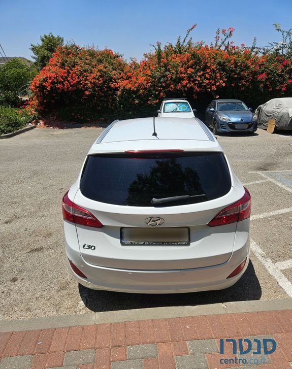 2016' Hyundai i30 יונדאי photo #4