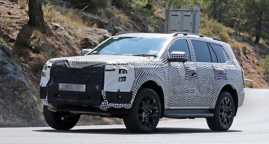 2022 Ford Everest Heads to Europe for Testing, Keeps Heavy Camo On