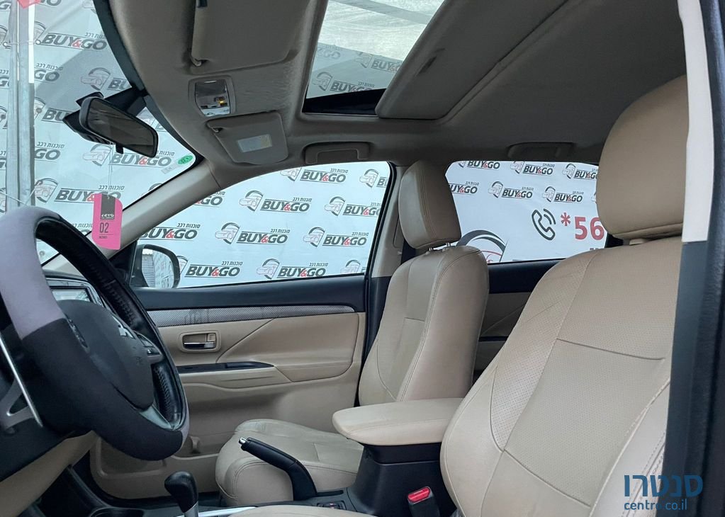 2013' Mitsubishi Outlander מיצובישי אאוטלנדר photo #6