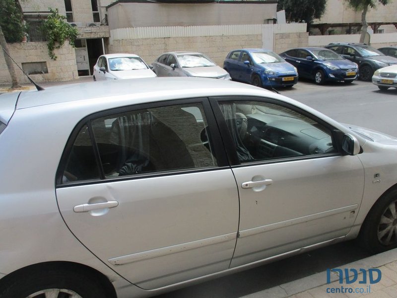 2004' Toyota Corolla טויוטה קורולה photo #3